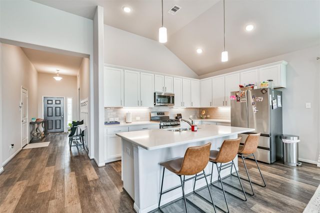 6304 Firewood Drive, League City, TX 77573