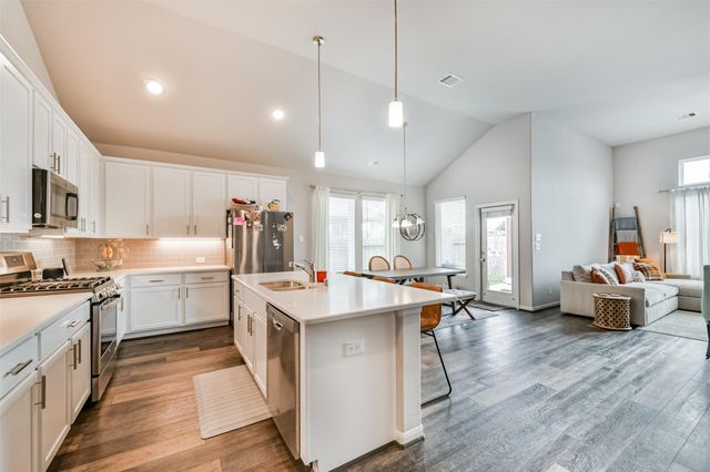 6304 Firewood Drive, League City, TX 77573