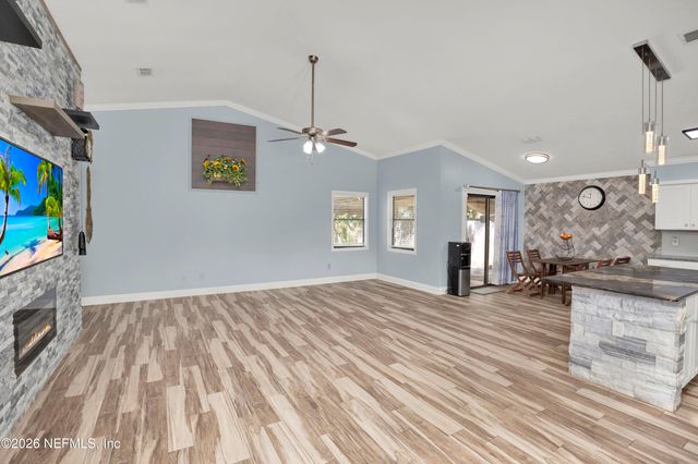 406 CRANES LANDING Court, Jacksonville, FL 32216