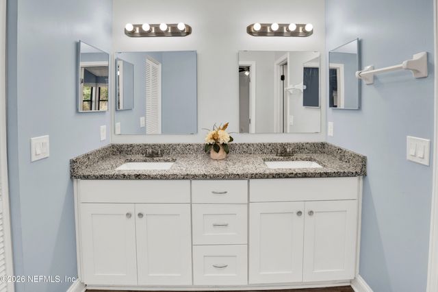 406 CRANES LANDING Court, Jacksonville, FL 32216