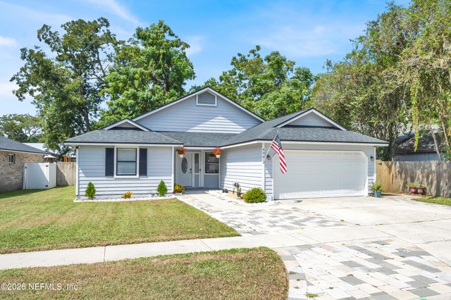 406 CRANES LANDING Court, Jacksonville, FL 32216