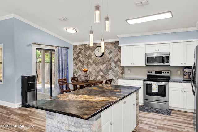 406 CRANES LANDING Court, Jacksonville, FL 32216