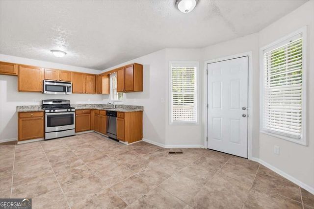 420 Blake Drive, Douglasville, GA 30134