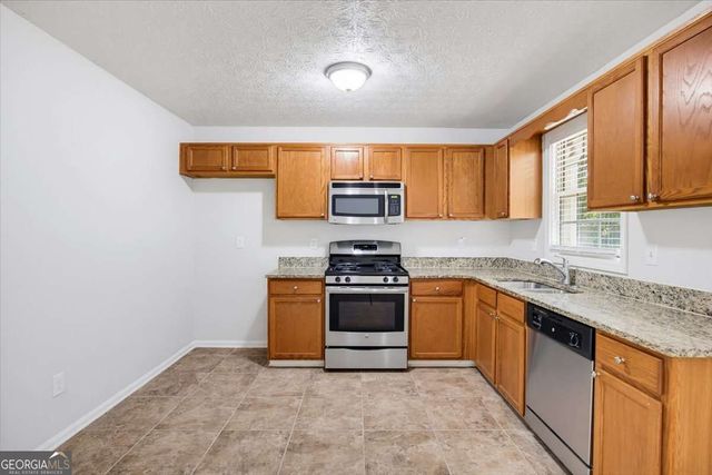 420 Blake Drive, Douglasville, GA 30134