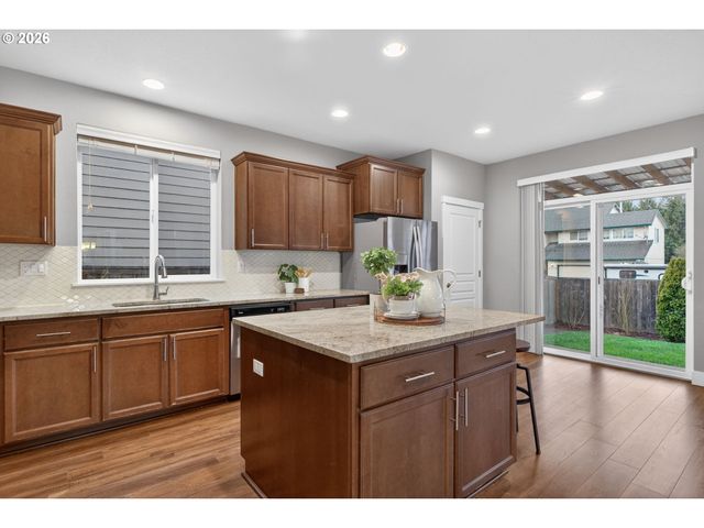 1349 Se 72ND Ave, Hillsboro, OR 97123