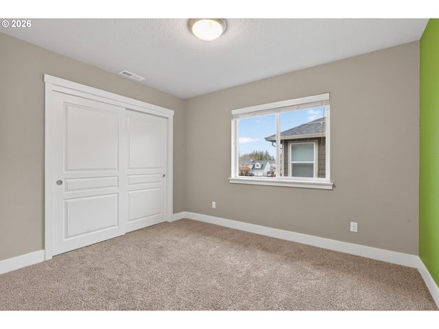 1349 Se 72ND Ave, Hillsboro, OR 97123