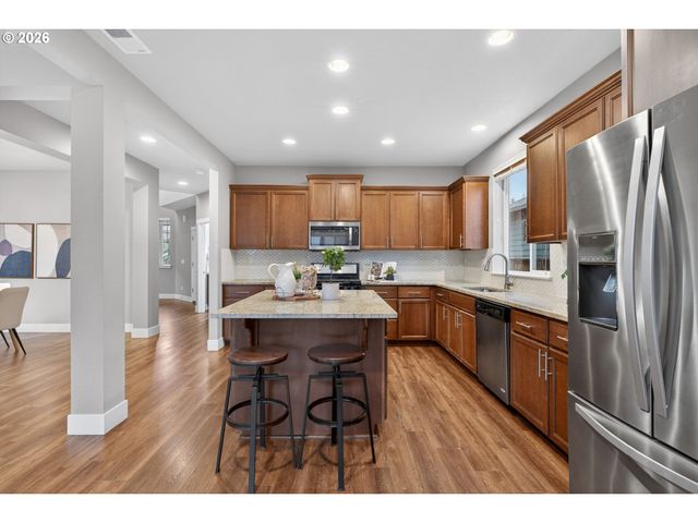 1349 Se 72ND Ave, Hillsboro, OR 97123