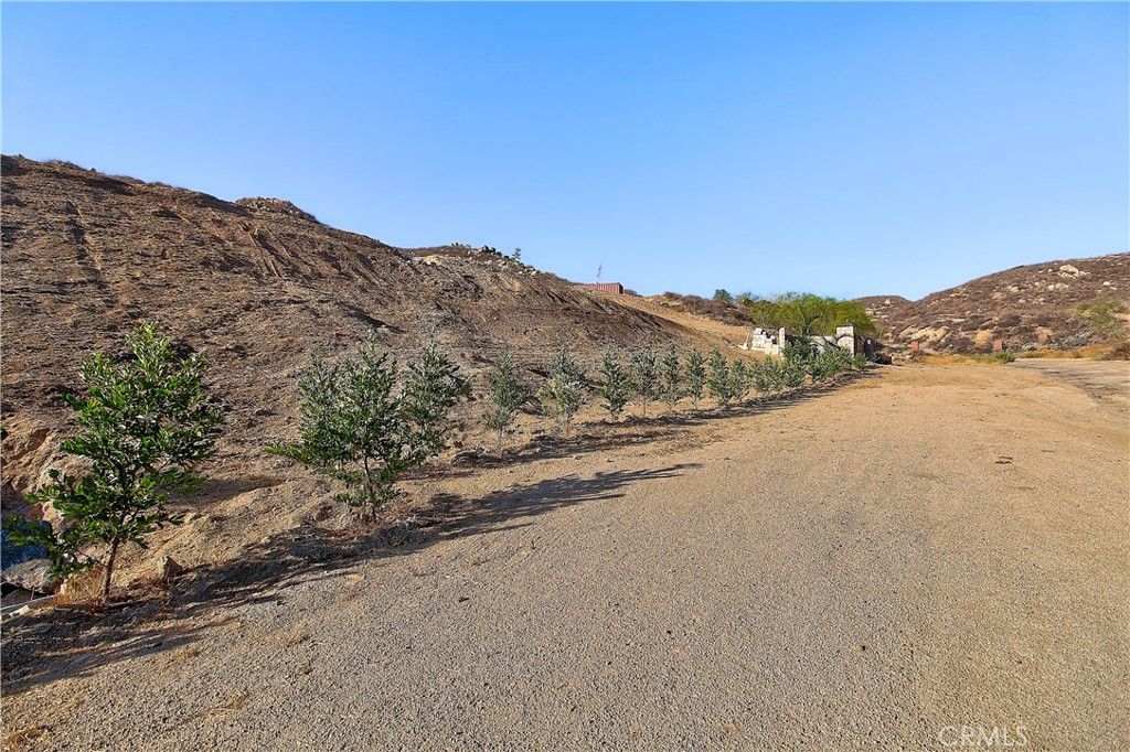 20653 Mustang Court, Lake Mathews, CA 92570 — photo 4