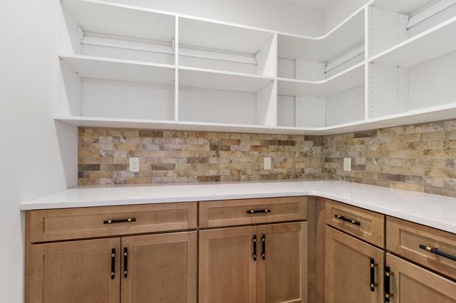 865 Johnson Street, North Andover, MA 01845