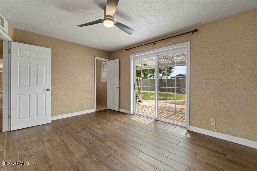 Image 14 of property listing at 6807 E DIAMOND Street, Scottsdale, AZ 85257