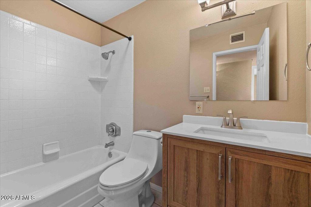 Image 18 of property listing at 6807 E DIAMOND Street, Scottsdale, AZ 85257