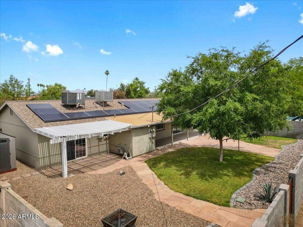 Image 26 of property listing at 6807 E DIAMOND Street, Scottsdale, AZ 85257