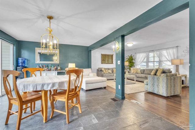 310 Cherokee Trl, Pensacola, FL 32506