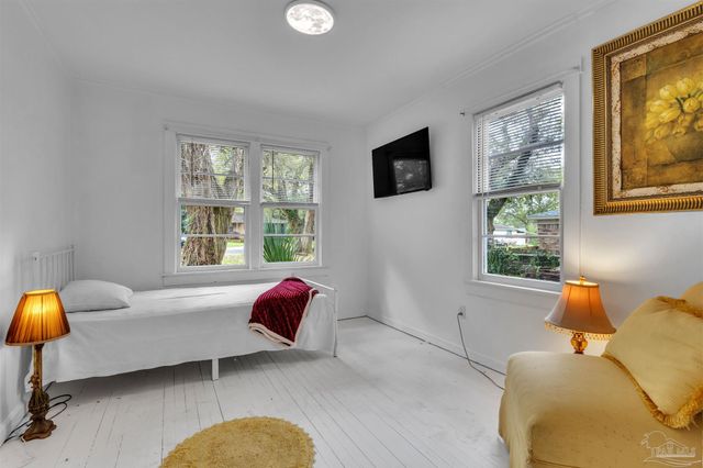 310 Cherokee Trl, Pensacola, FL 32506