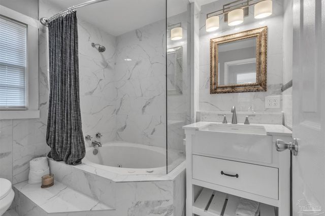 310 Cherokee Trl, Pensacola, FL 32506