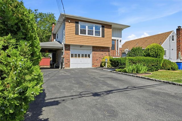 69 Valentine Avenue, Huntington, NY 11743