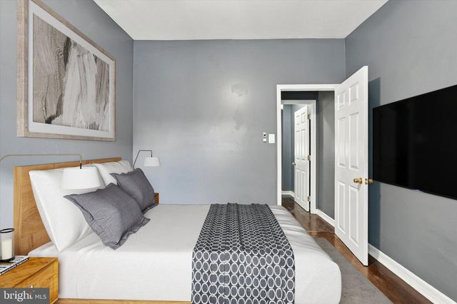 1338 S HICKS ST, Philadelphia, PA 19146