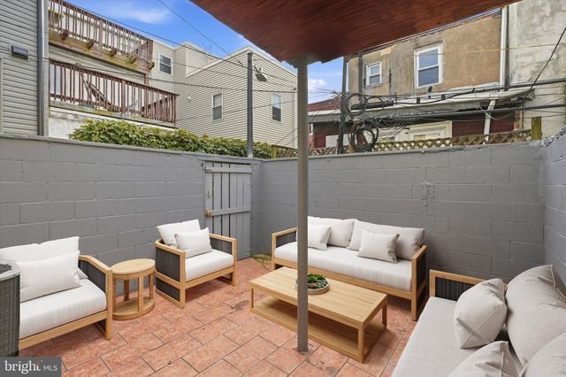 1338 S HICKS ST, Philadelphia, PA 19146