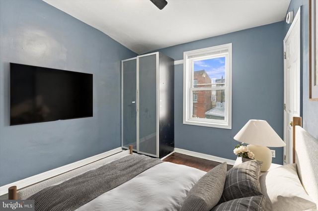 1338 S HICKS ST, Philadelphia, PA 19146