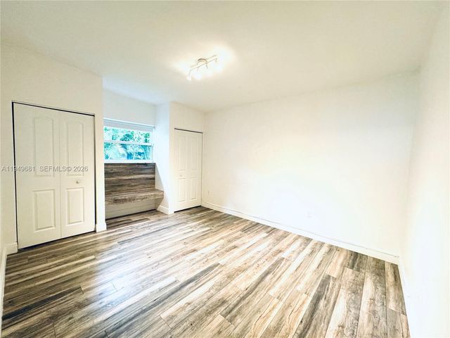 2075 S Hibiscus Dr, North Miami, FL 33181