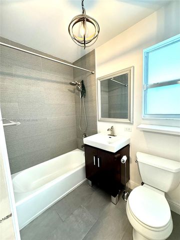 2075 S Hibiscus Dr, North Miami, FL 33181