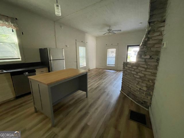 8338 Dallas Highway, Douglasville, GA 30134