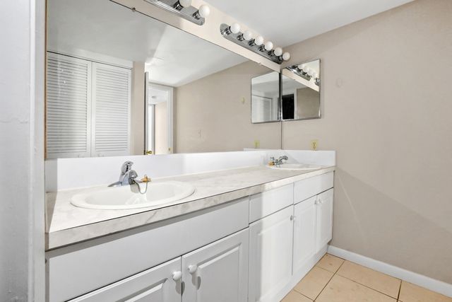 1302 Nebraska Avenue 6b, Fort Pierce, FL 34950