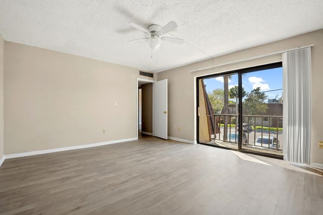 1302 Nebraska Avenue 6b, Fort Pierce, FL 34950