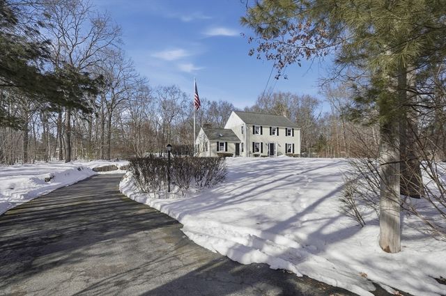 438 Tremont Street, Rehoboth, MA 02769