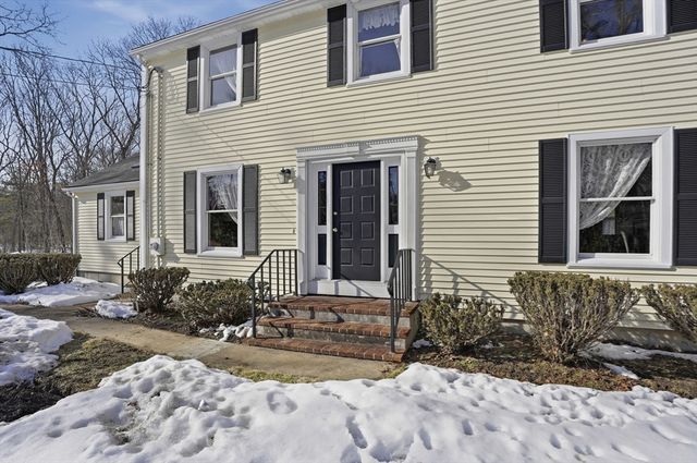 438 Tremont Street, Rehoboth, MA 02769