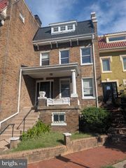405 ROCK CREEK CHURCH RD NW, Washington, DC 20011
