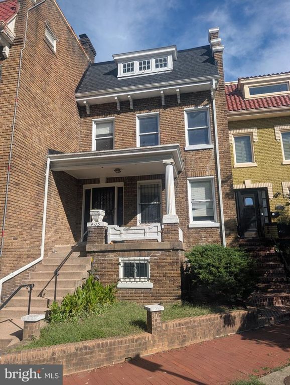 405 ROCK CREEK CHURCH RD NW, Washington, DC 20011
