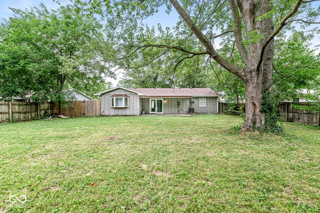 10113 Catalina Drive, Indianapolis, IN 46235