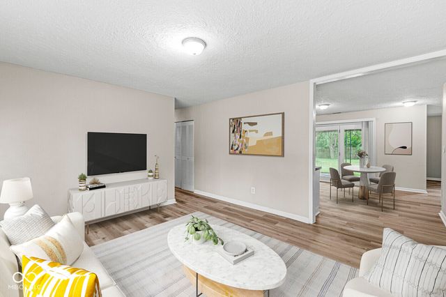 10113 Catalina Drive, Indianapolis, IN 46235