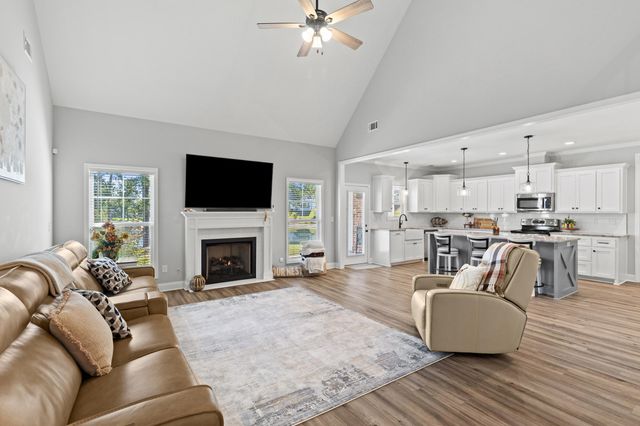 648 Slade Lake Drive, North Augusta, SC 29841
