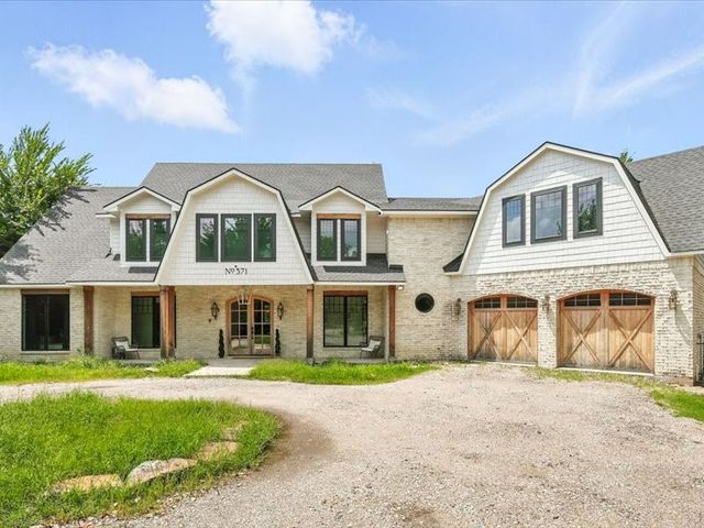 371 S Ring Road, Waxahachie, TX 75165