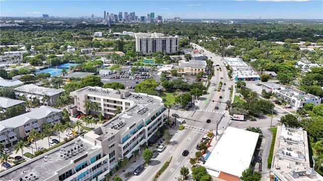 424 NE 27th Dr, Wilton Manors, FL 33334