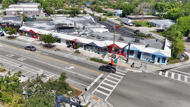 424 NE 27th Dr, Wilton Manors, FL 33334