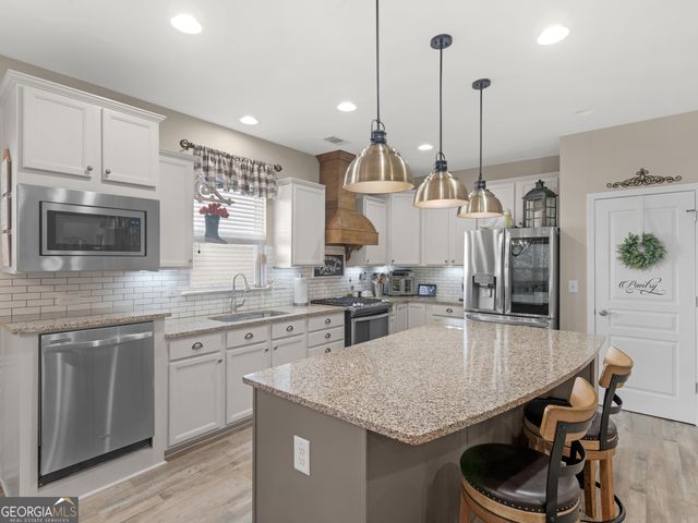 201 Evergreen Court, Griffin, GA 30223