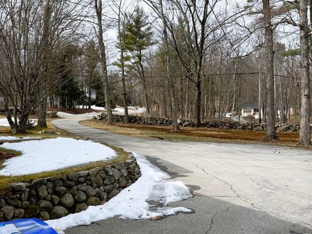 59 White Rock Hill Road, Bow, NH 03304