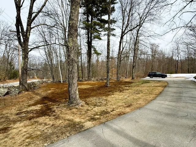 59 White Rock Hill Road, Bow, NH 03304