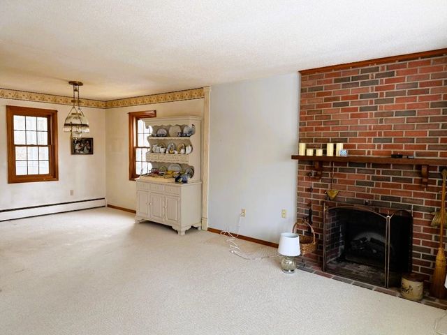 59 White Rock Hill Road, Bow, NH 03304