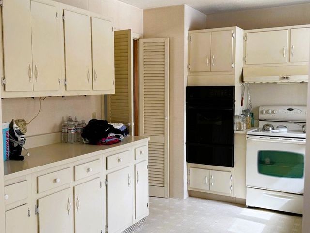 59 White Rock Hill Road, Bow, NH 03304