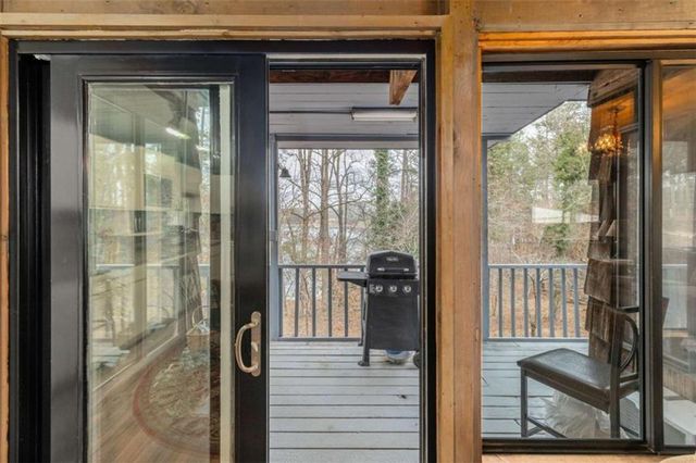 6463 Old Shadburn Ferry Road, Buford, GA 30518