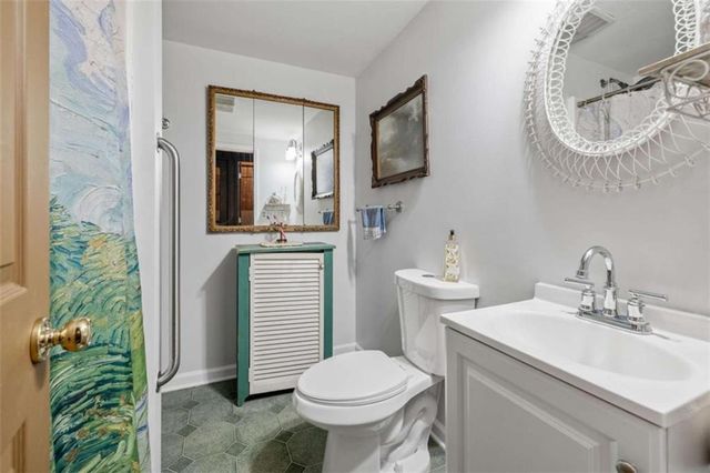 6463 Old Shadburn Ferry Road, Buford, GA 30518