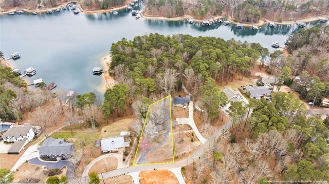 6463 Old Shadburn Ferry Road, Buford, GA 30518