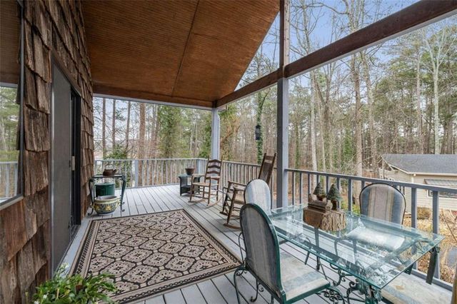 6463 Old Shadburn Ferry Road, Buford, GA 30518