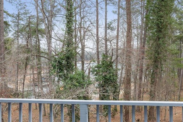 6463 Old Shadburn Ferry Road, Buford, GA 30518