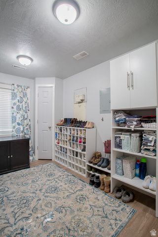 11431 S LAKE FALLS RD, South Jordan, UT 84009