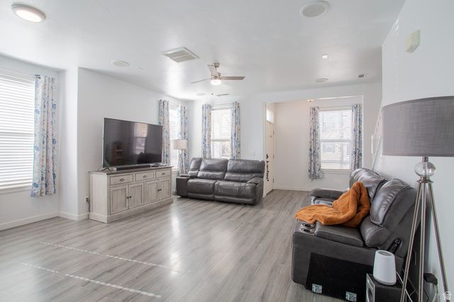 11431 S LAKE FALLS RD, South Jordan, UT 84009